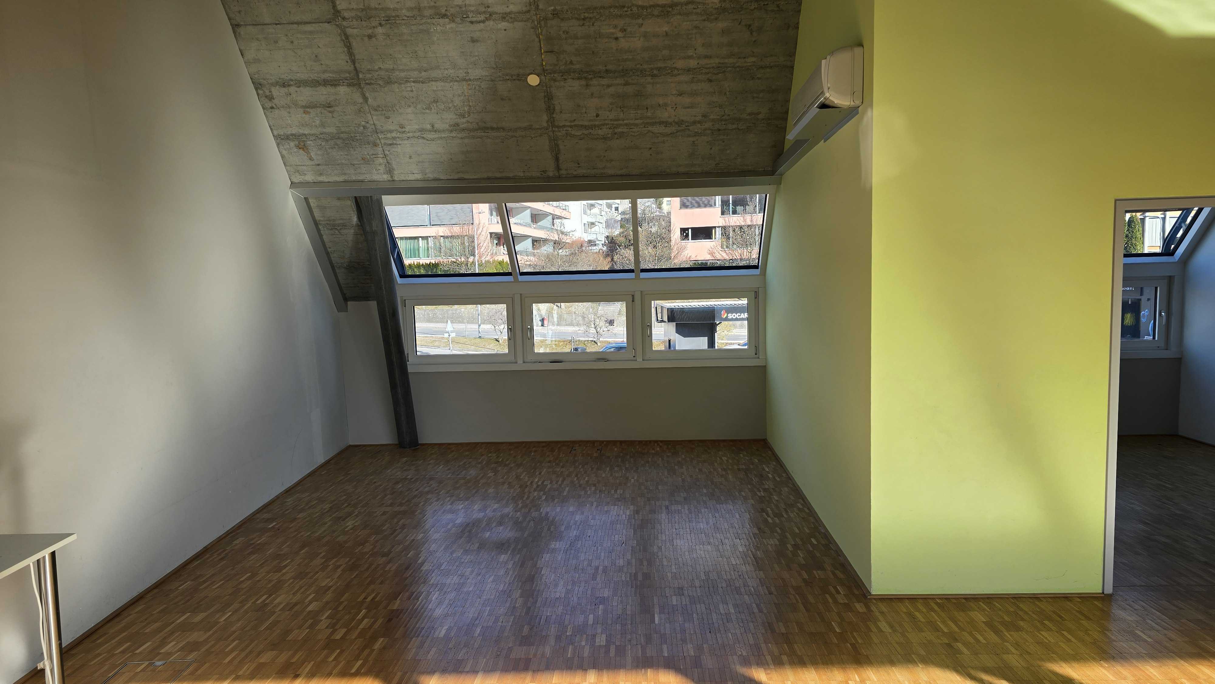 FactorAI Lounge und Gemeinschaftsbereich